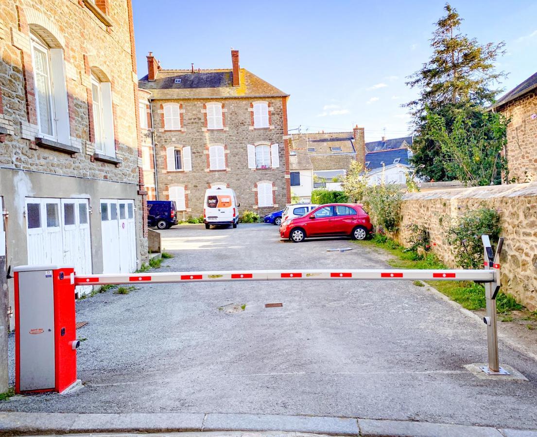 Apt Bord De Mer, Hypercentre Dinard, Parking Prive Экстерьер фото